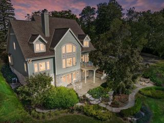 5337 Quaas DRIVE, West Bend, WI 53095