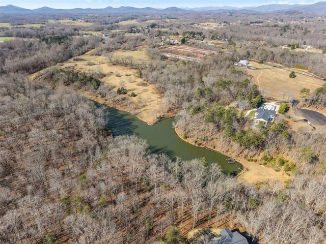 31 Dockmore Road, Cleveland, GA 30528