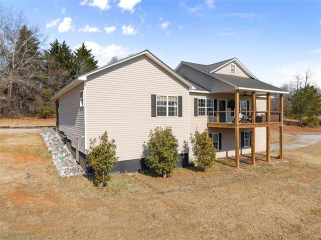 31 Dockmore Road, Cleveland, GA 30528