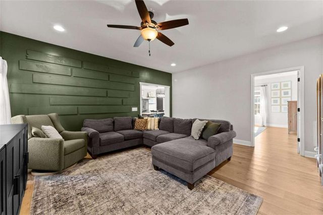 31 Dockmore Road, Cleveland, GA 30528