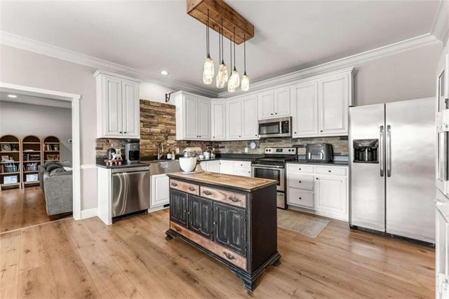 31 Dockmore Road, Cleveland, GA 30528