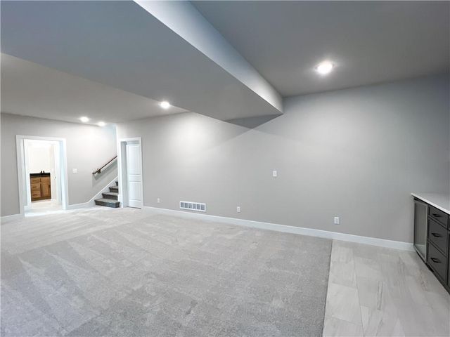2701 Wheatley Drive, Blue Springs, MO 64029