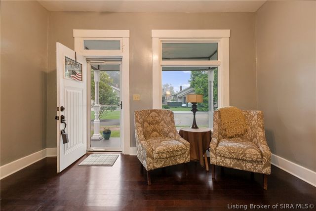 1817 E Oak Street, New Albany, IN 47150