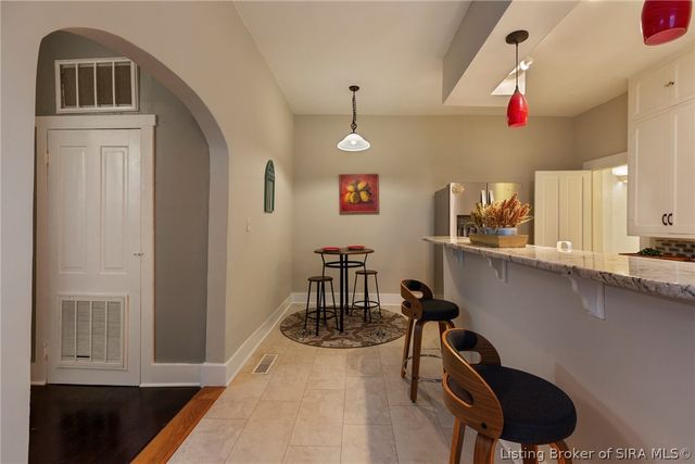 1817 E Oak Street, New Albany, IN 47150