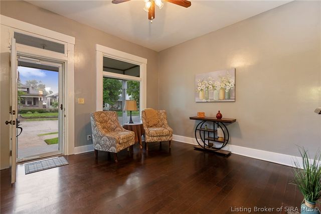 1817 E Oak Street, New Albany, IN 47150