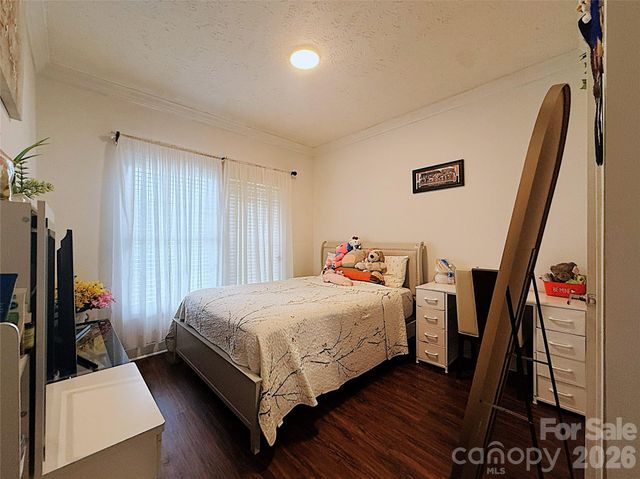 6228 Vernedale Road, Charlotte, NC 28212