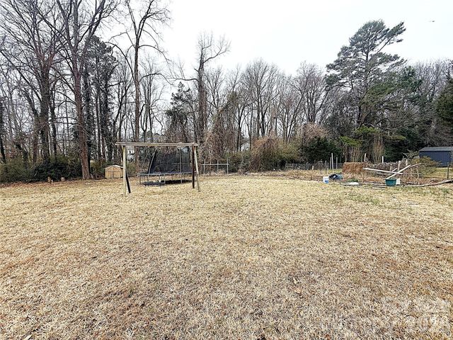 6228 Vernedale Road, Charlotte, NC 28212