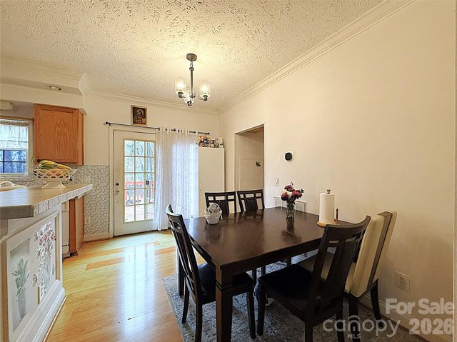 6228 Vernedale Road, Charlotte, NC 28212