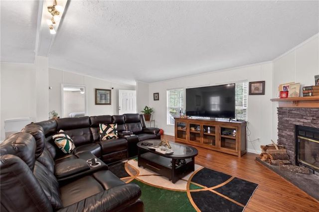 4094 Yancey Road, Douglasville, GA 30135