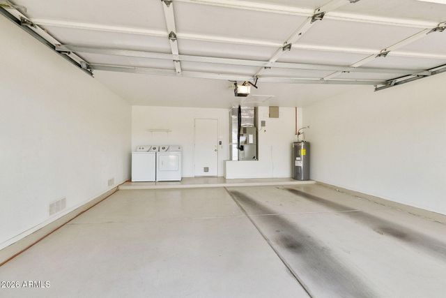 10313 E NAVAJO Place, Sun Lakes, AZ 85248