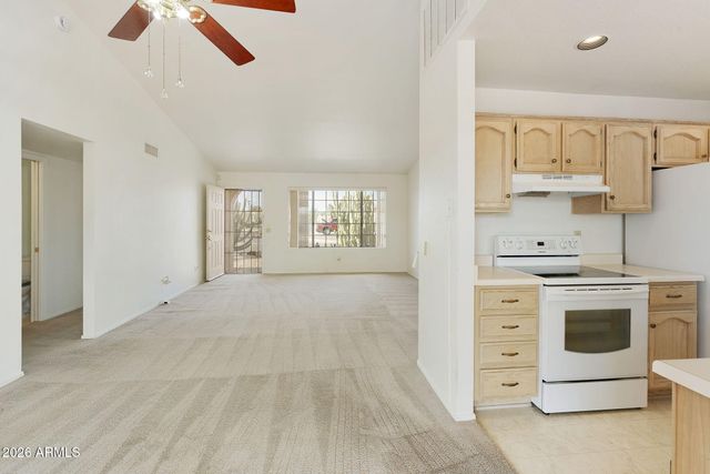 10313 E NAVAJO Place, Sun Lakes, AZ 85248