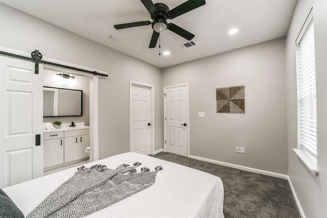 2519 Washington Street 111, Waller, TX 77484
