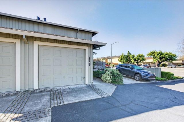 1459 Squire Court, Hollister, CA 95023