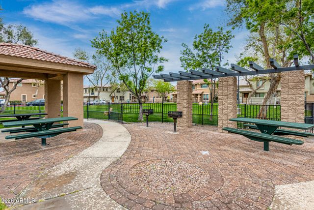 1225 N 36TH Street 1051, Phoenix, AZ 85008