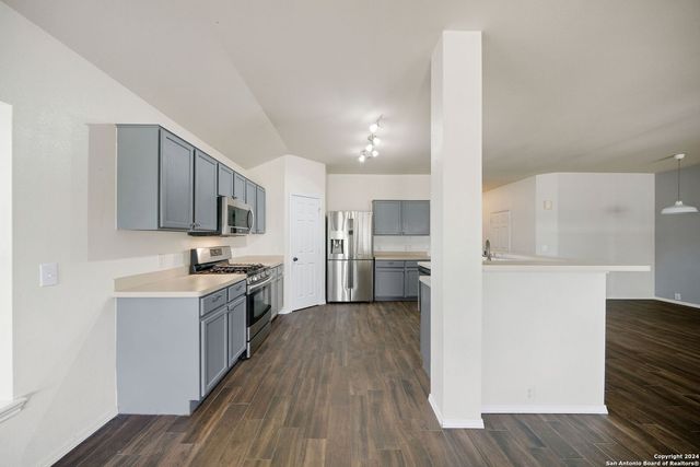 15806 BELLISTER ST, Selma, TX 78154