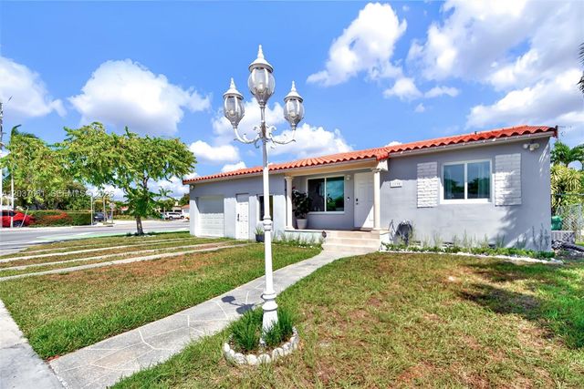 2195 SW 25th Ter, Miami, FL 33133