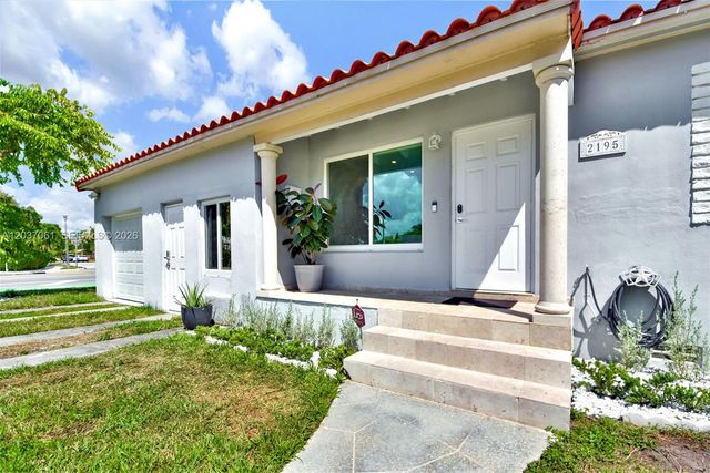 2195 SW 25th Ter, Miami, FL 33133