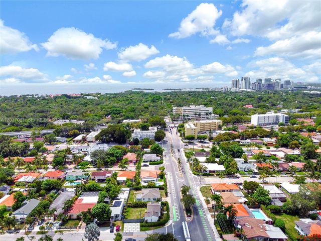 2195 SW 25th Ter, Miami, FL 33133