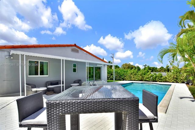2195 SW 25th Ter, Miami, FL 33133