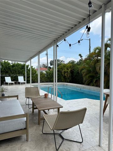 2195 SW 25th Ter, Miami, FL 33133