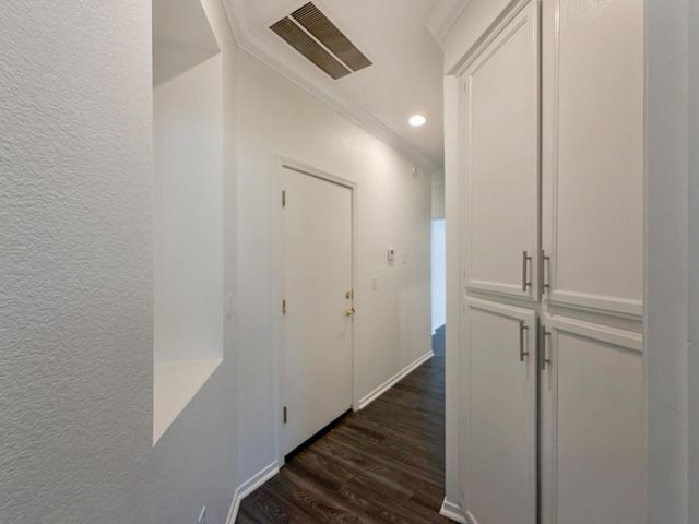 3027 Carousel Cir, Stockton, CA 95219