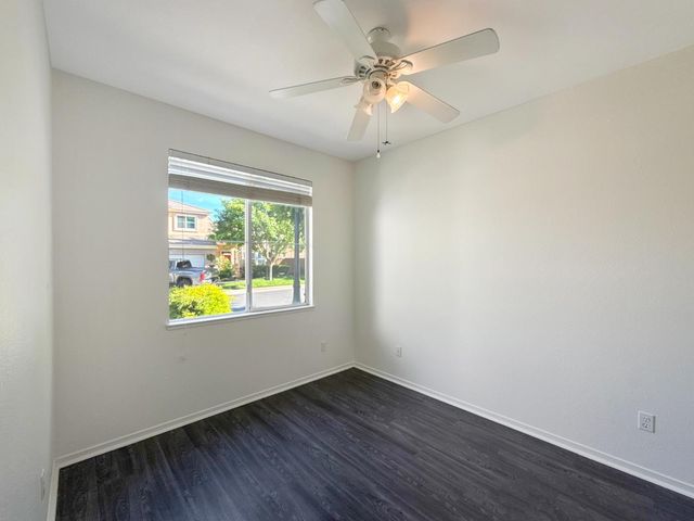 3027 Carousel Cir, Stockton, CA 95219