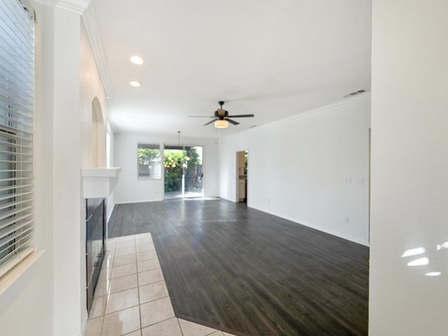 3027 Carousel Cir, Stockton, CA 95219