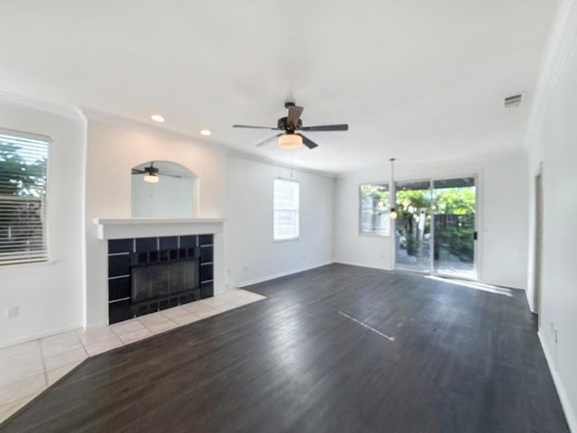 3027 Carousel Cir, Stockton, CA 95219