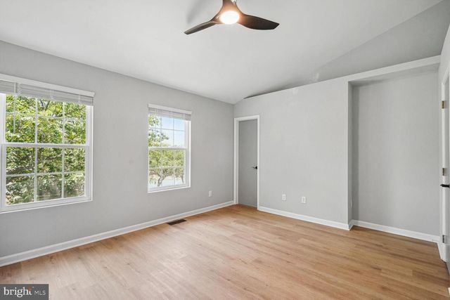 6146 KENDRA WAY, Centreville, VA 20121