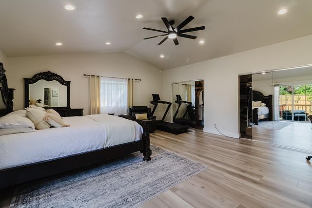 3414 Club Ln, Sacramento, CA 95821