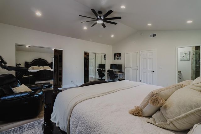 3414 Club Ln, Sacramento, CA 95821