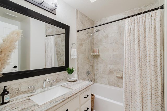 3414 Club Ln, Sacramento, CA 95821