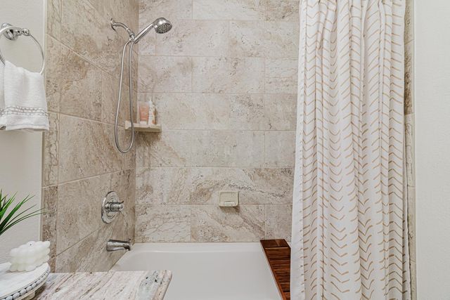 3414 Club Ln, Sacramento, CA 95821