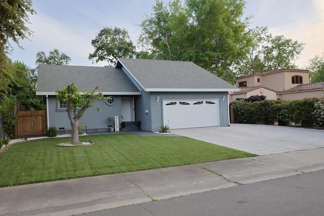 3414 Club Ln, Sacramento, CA 95821