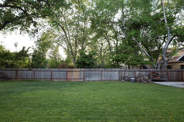 3414 Club Ln, Sacramento, CA 95821