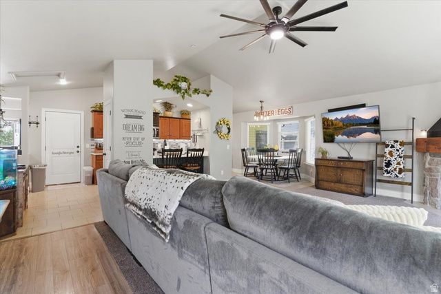 216 E APPALOOSA WAY, Willard, UT 84340