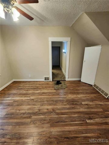 25 Kent Street, Hamburg, NY 14219