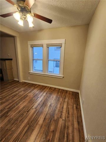 25 Kent Street, Hamburg, NY 14219