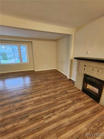 25 Kent Street, Hamburg, NY 14219