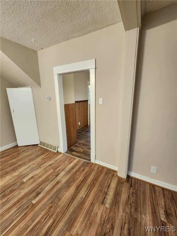 25 Kent Street, Hamburg, NY 14219