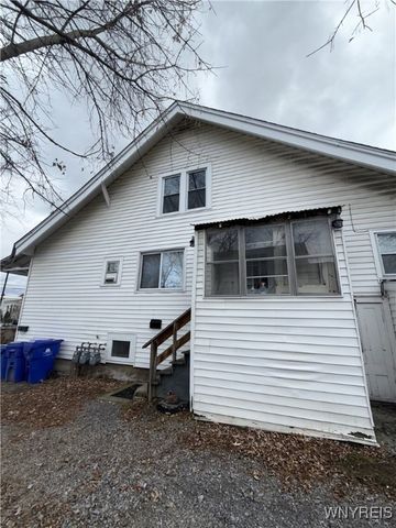 25 Kent Street, Hamburg, NY 14219