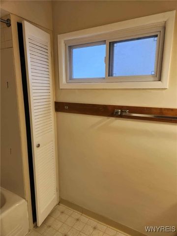 25 Kent Street, Hamburg, NY 14219