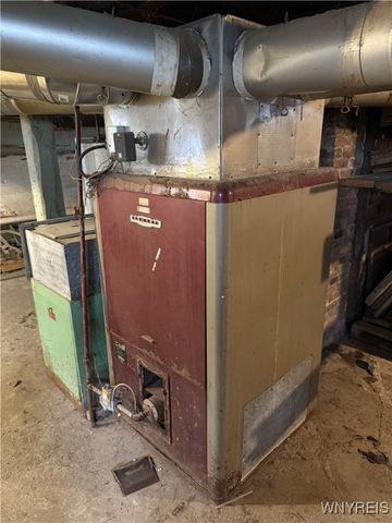 25 Kent Street, Hamburg, NY 14219