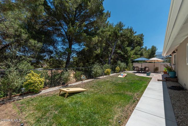 364 Longwood Court, Newbury Park, CA 91320