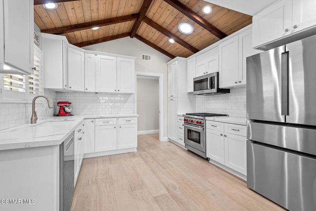 364 Longwood Court, Newbury Park, CA 91320