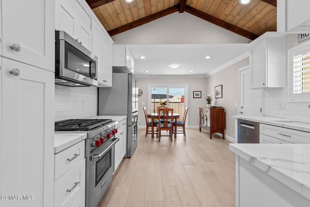 364 Longwood Court, Newbury Park, CA 91320