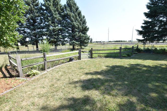 1224 20th Street N, Moorhead, MN 56560