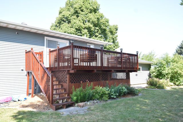 1224 20th Street N, Moorhead, MN 56560