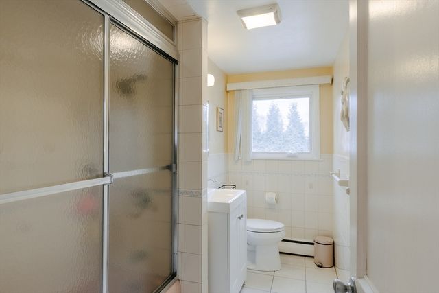 19 Miriam Road, Waltham, MA 02451
