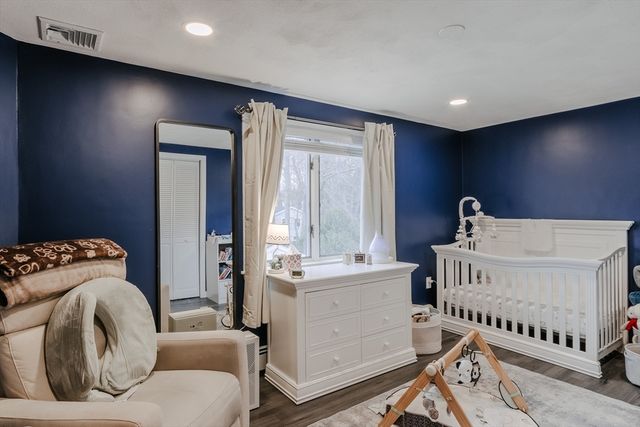 19 Miriam Road, Waltham, MA 02451